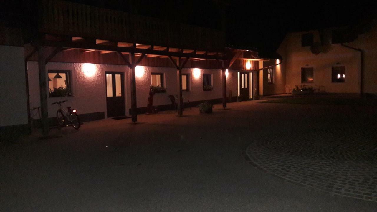 Oetscherblick Fam Winter Frankenfels Buitenkant foto